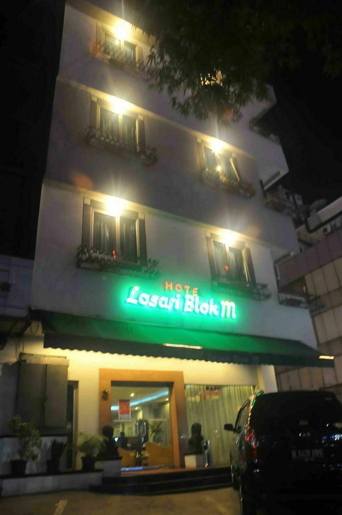 Losari Blok M Hotel Джакарта Екстериор снимка